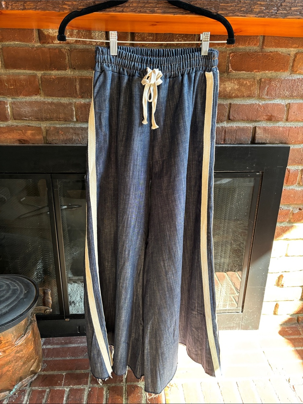 Wide-Leg Navy Drawstring Pants with Side Stripes